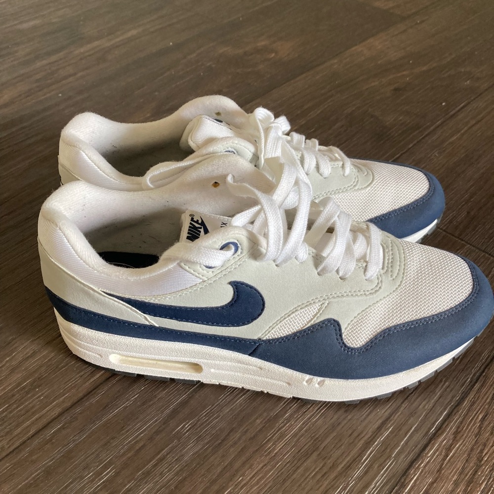 Nike Air Max 1 Obsidian